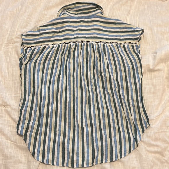 PILCRO AND THE LETTER PRESS SLEEVELESS BLOUSE - Picture 3 of 3